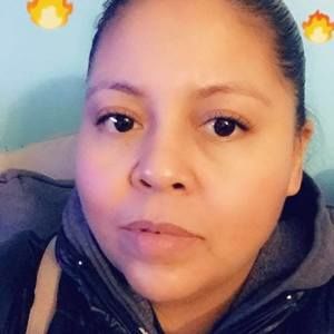 Meet your Posher, Yesenia